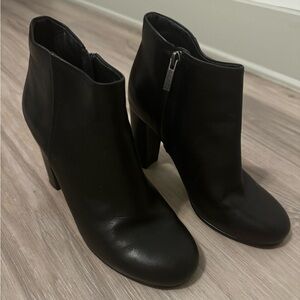 OBO Brooks Brothers Fall Booties - Size 7 - Black - Women's